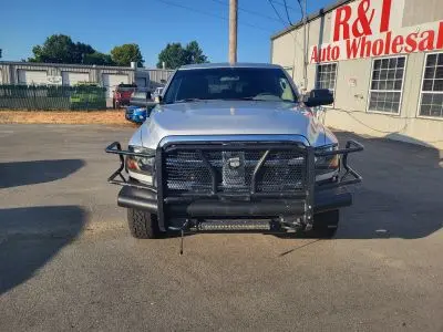 2012 RAM 2500 ST 4X4 Crew Cab SWB photo 5
