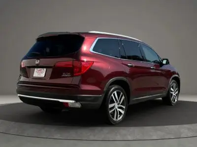 2018 Honda Pilot 4WD Elite photo 5