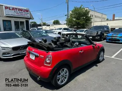 2011 MINI Cooper Base photo 5