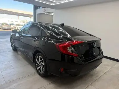 2017 Honda Civic EX CVT photo 3