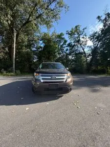 2015 Ford Explorer XLT 4WD photo 5