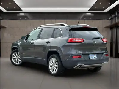 2016 Jeep Cherokee Limited photo 2