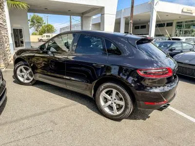 2018 Porsche Macan Base photo 4