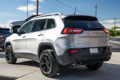 2018 Jeep Cherokee Latitude Plus 4WD photo 5