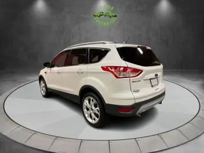 2013 Ford Escape Titanium photo 5