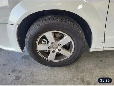 2012 Dodge Grand Caravan Crew photo 4