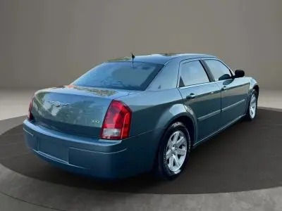 2006 Chrysler 300 Base photo 5