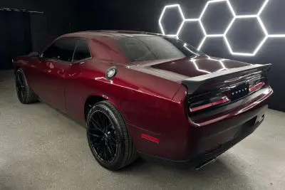 2019 Dodge Challenger SXT Auto photo 3