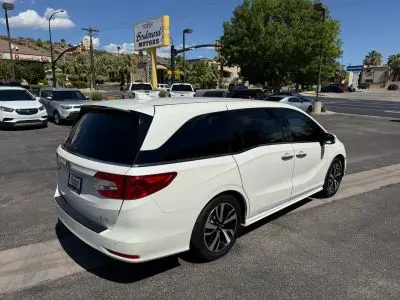 2019 Honda Odyssey Elite photo 5