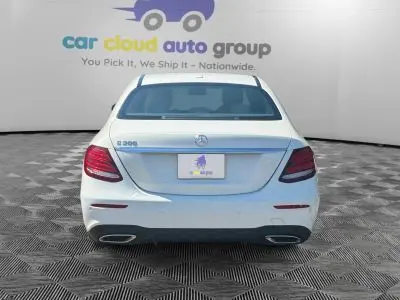 2018 Mercedes-Benz E-Class E300 photo 4