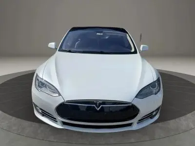 2013 Tesla Model S 85 kWh photo 2