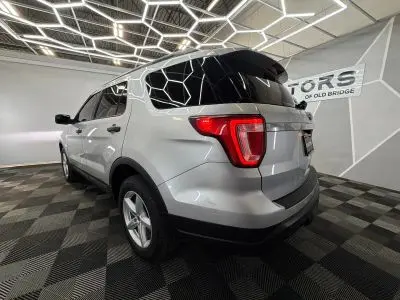 2018 Ford Explorer Base 4WD photo 4