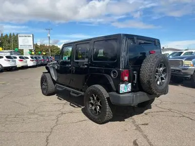 2014 Jeep Wrangler Rubicon photo 5