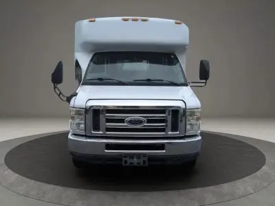 2013 Ford E-Series E450 SUPER DUTY CUTAWAY photo 3