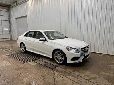 2014 Mercedes-Benz E-Class undefined photo 5