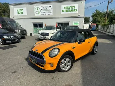 2016 MINI Cooper Base photo 3