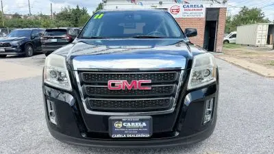 2011 GMC Terrain SLE1 FWD photo 2