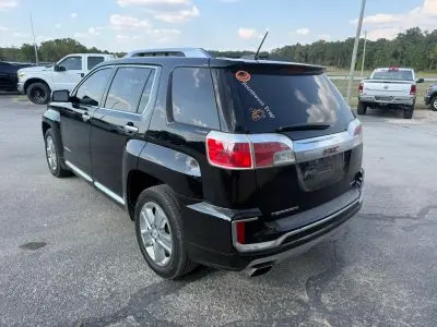 2017 GMC Terrain Denali AWD photo 5