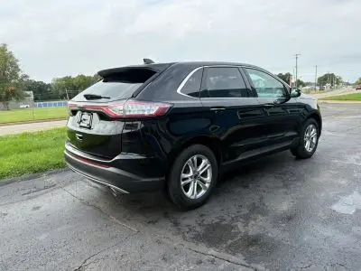 2018 Ford Edge SEL AWD photo 4