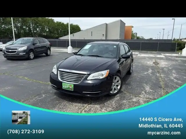 2012 Chrysler 200 Touring's photo