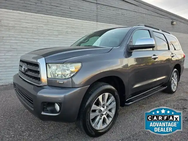 2017 Toyota Sequoia 5.7 Auto 4WD FFV Limited's photo