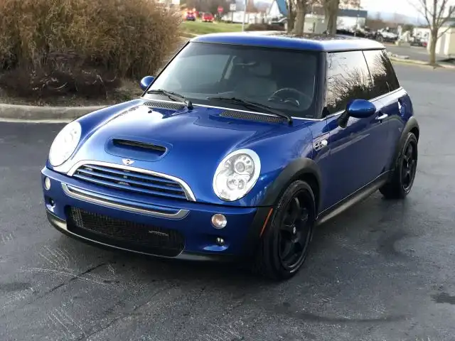 2005 MINI Cooper S's photo