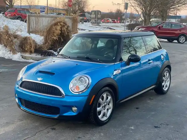 2008 MINI Cooper S's photo