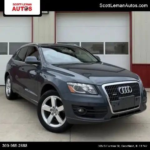 2011 Audi Q5 2.0T Premium quattro Tiptronic's photo