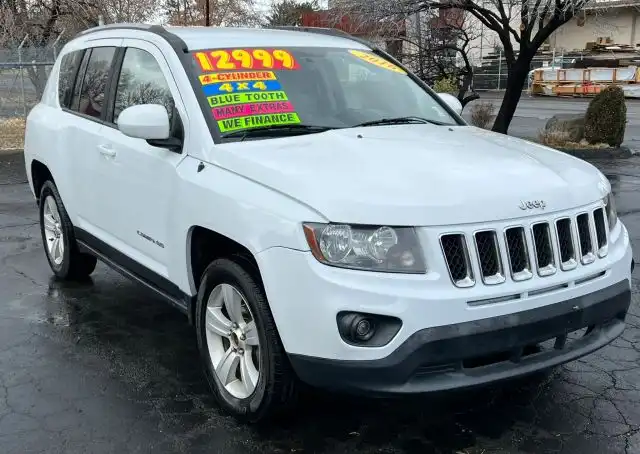 2016 Jeep Compass Latitude 4X4's photo
