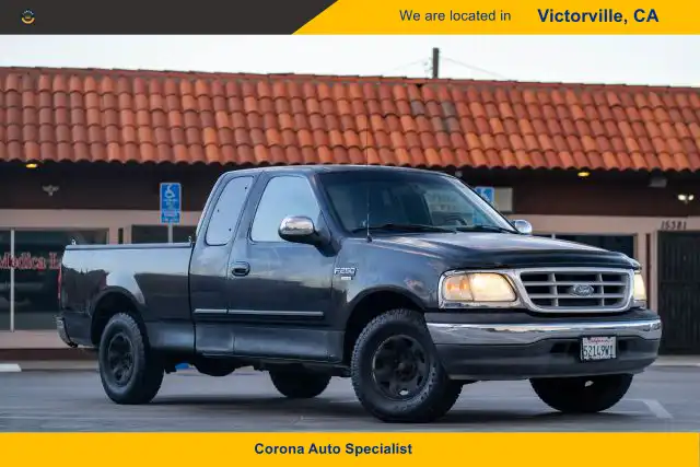 1999 Ford F-250 XL SUPERCAB's photo
