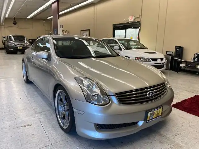 2003 INFINITI G35 Leather Premium's photo