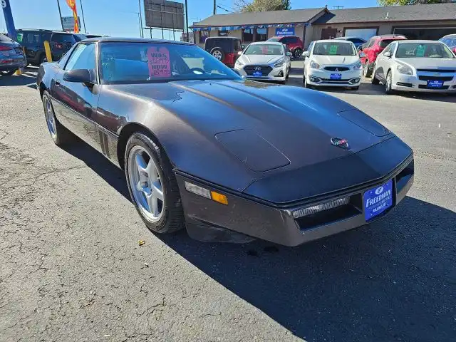 1990 Chevrolet Corvette's photo