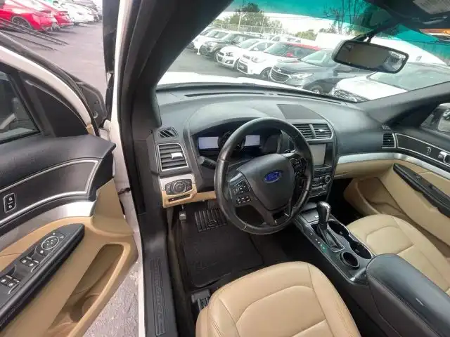 2016 Ford Explorer XLT FWD's photo