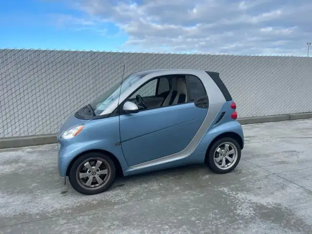 2012 smart fortwo passion's photo