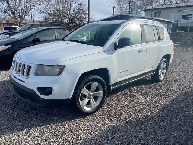 2016 Jeep Compass Sport's photo