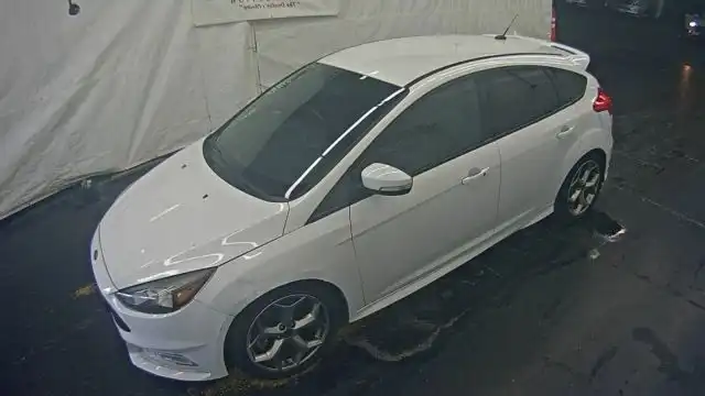 2016 Ford Focus 5 Door Hatch ST's photo