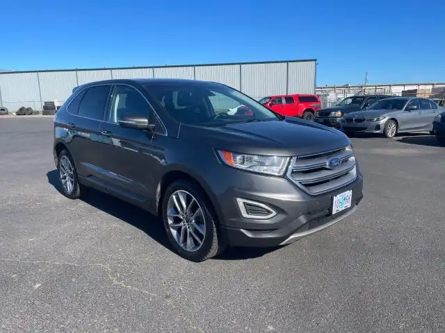 2018 Ford Edge Titanium's photo