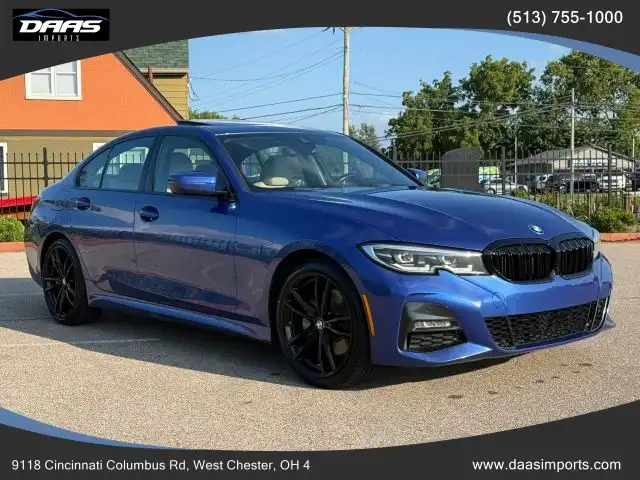 2020 BMW 3 Series 330i xDrive Sedan's photo