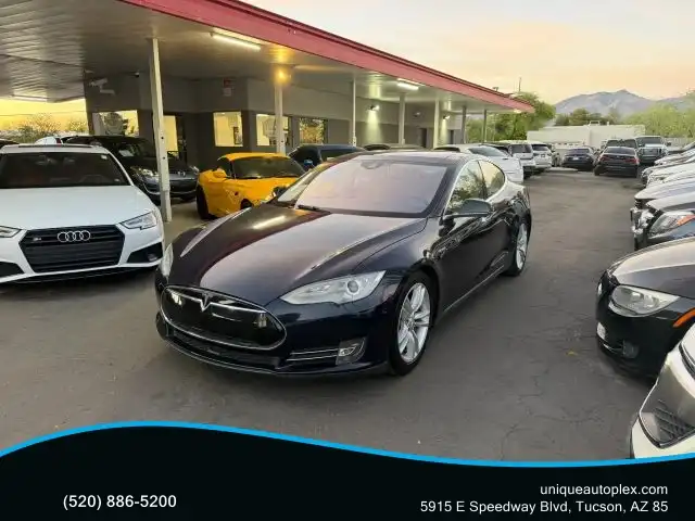 2015 Tesla Model S 85D's photo