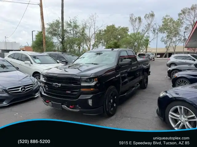 2019 Chevrolet Silverado 1500 LT Z71 4X4 Double Cab Std Box's photo