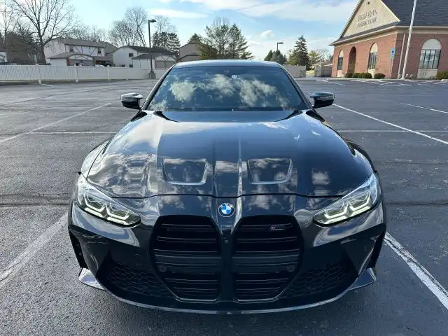 2022 BMW M4 Competition's photo