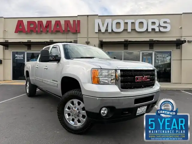 2011 GMC Sierra 4WD Crew Cab 6.5ft SLT's photo