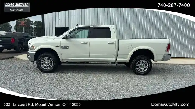 2016 RAM 2500 Laramie 4X4 Crew Cab SWB's photo