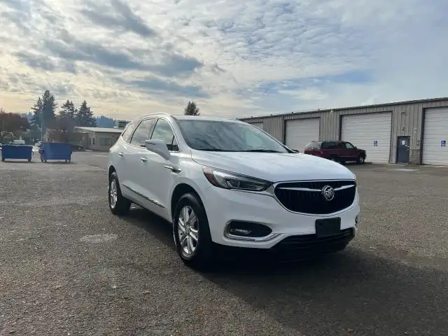 2019 Buick Enclave Essence's photo
