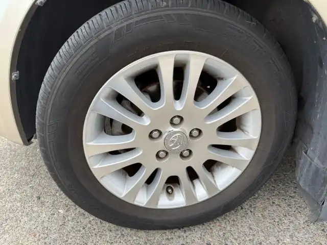 2008 Toyota Sienna XLE's photo