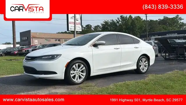 2016 Chrysler 200 Touring's photo