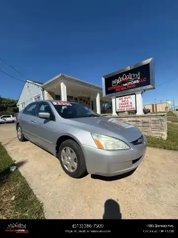 2005 Honda Accord LX 5AT's photo