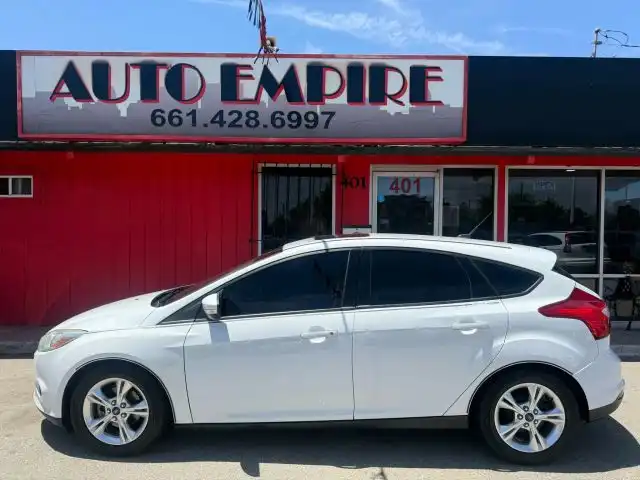 2014 Ford Focus 5 Door Hatch SE's photo