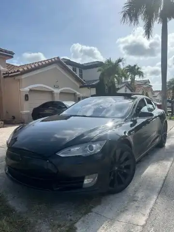 2013 Tesla Model S Performance's photo