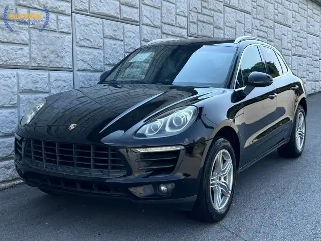 2015 Porsche Macan S's photo